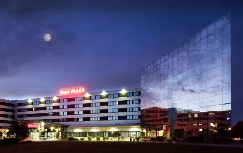 Hotel Plaza - Site du Futuroscope - 4-Star