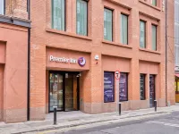 Premier Inn Dublin City Centre (Temple Bar) Hotels near Temple Bar