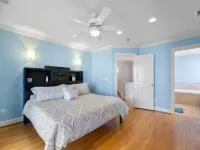 Almost Heaven 4 Bedroom Home by RedAwning - Pet friendly