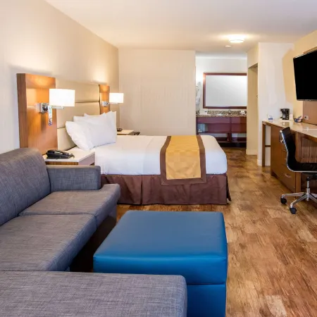 Travelodge by Wyndham Culver City Отели рядом с достопримечательностью «Студия "Сони Пикчерс"»