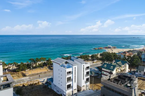 Gangneung Merview Oceanview Spapension