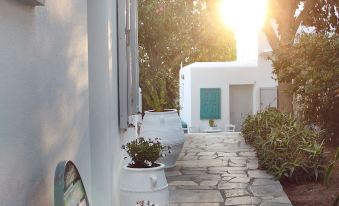 Mykonos Town Suites