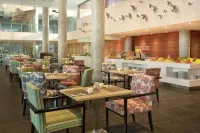 Hilton Garden Inn Bali Ngurah Rai Airport - breakfast