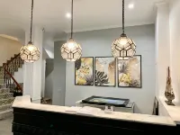 Chaleelay Hotel