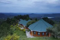 Top of the World Lodge Hotels in Bunyangabu