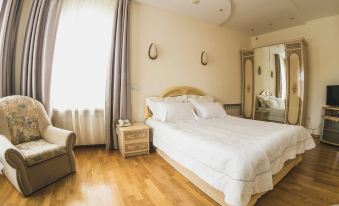 Classic Tomsk Hotel