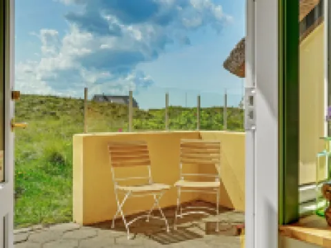 "Quirina" - 75m from the Sea