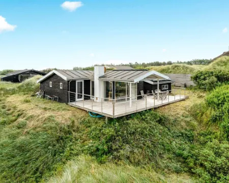 "Josten" - 500m from the Sea Hoteles en Saltum