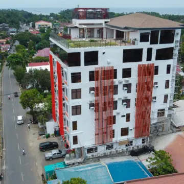 Aya Hotel & Residences
