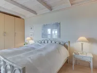 "Fam" - 300m from the Sea