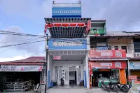RedDoorz near Pantai Pandan Sibolga Hotel dekat Vie Cafe & Ferboden Distro