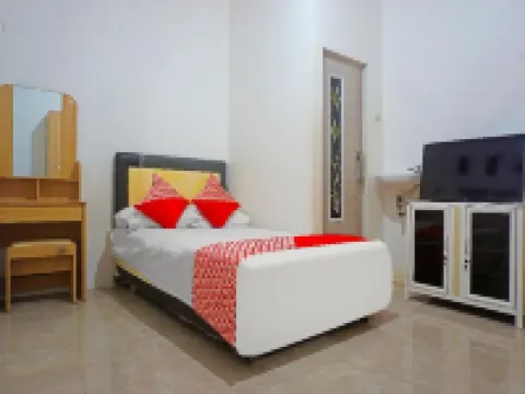Hotel O Pondok Feby Makassar