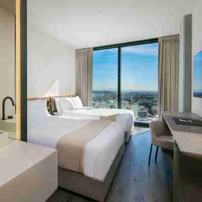 AC Hotel Downtown Los Angeles Rooms