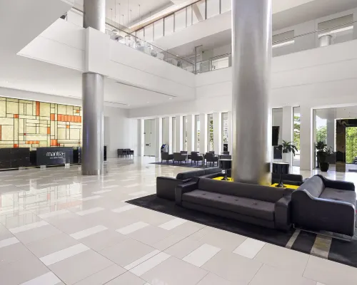 Mantra on View Surfers Paradise Hotels in Gold Coast