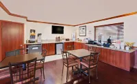 Super 8 by Wyndham Corpus Christi Northwest