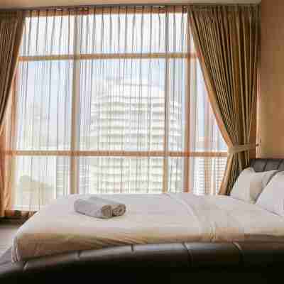Exclusive and Comfortable 3Br Sudirman Suites Apartment Rooms