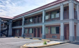 Red Roof Inn & Suites Scottsboro