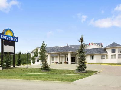 Days Inn by Wyndham Hinton