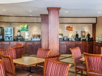 Quality Inn Castleton Hotels near Keystone Mall