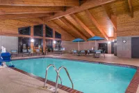 Baymont by Wyndham Owatonna - Pools