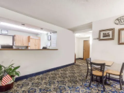 Super 8 by Wyndham Norwich Hotels in Chenango County