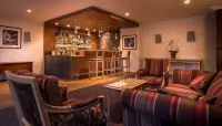Best Western Plus Hostellerie du Vallon Hotels in Trouville-sur-Mer