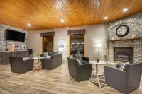 Baymont by Wyndham Baldwin - Motels