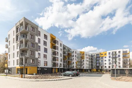 Platinum Apartments Отели рядом с достопримечательностью «Multioutlet Sp. z o.o.»