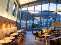 voco Queenstown by IHG Hotels near William Gilbert Rees Statue