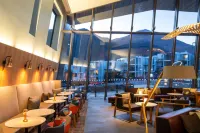 Holiday Inn Express & Suites QUEENSTOWN by IHG