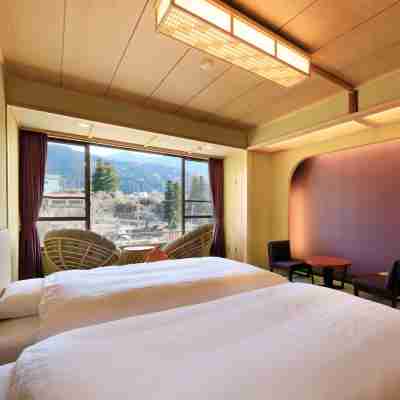 湯田中温泉 和風の宿 ますや Rooms