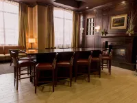 Hampton Inn & Suites Albany-Downtown - parking