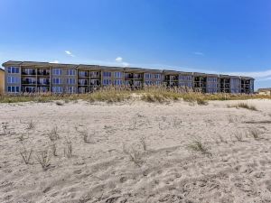 Modern Condo with Amazing Ocean Front Views by RedAwning