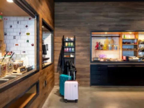 モクシー フランクフルト エシュボーン エッシュボルンのホテル