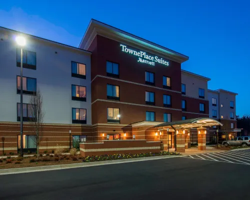 紐南TownePlace套房酒店 紐南酒店