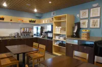 Country Inn & Suites by Radisson, la Crosse, WI - breakfast