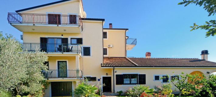 Albina Hotels in Umag