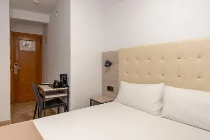 Hotel Queens - Adults Only