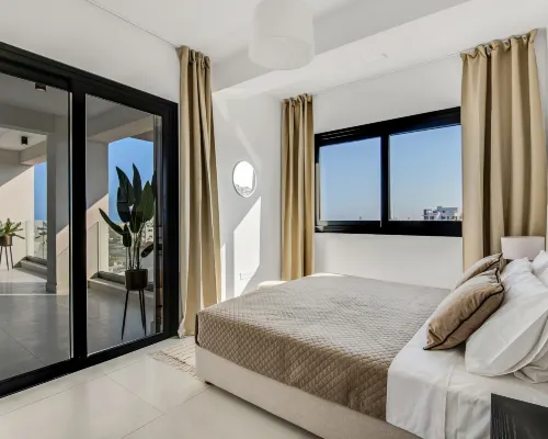 Sanders Elgio - Precious 3-Bdr Apt with Balcony Hotéis em Agios Atanásios