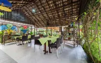 Dedaunan Guesthouse - breakfast