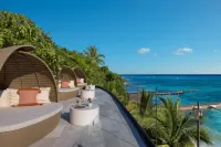 Impression Isla Mujeres by Secrets - Infinity Pools