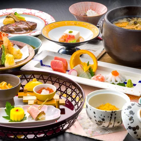 Izu-Nagaoka Hotel Tenbo Отели рядом с достопримечательностью «Железнодорожная станция Охито»