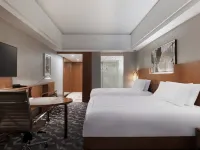Swissotel Grand Shanghai Hotels near Paramount Shanghai