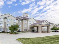 Comfort Suites Hotels in Cedar Falls