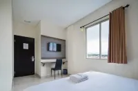 Cove West Inn Hotels in Bandung Wetan