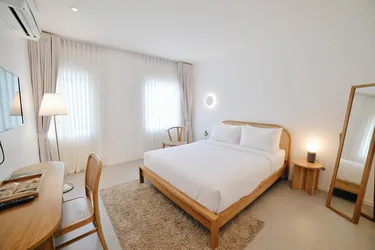 รูปภาพของEvergreen Cafe and Hotel