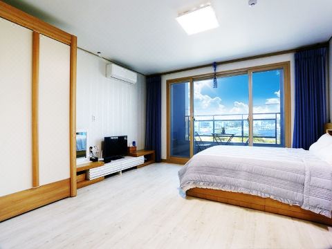 코발트블루펜션 이미지