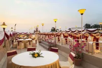 Ramada Plaza by Wyndham Palm Grove