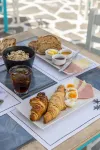 Hotel Kontes Comfort - فطور