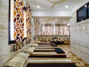 Hotel Satyam Residency